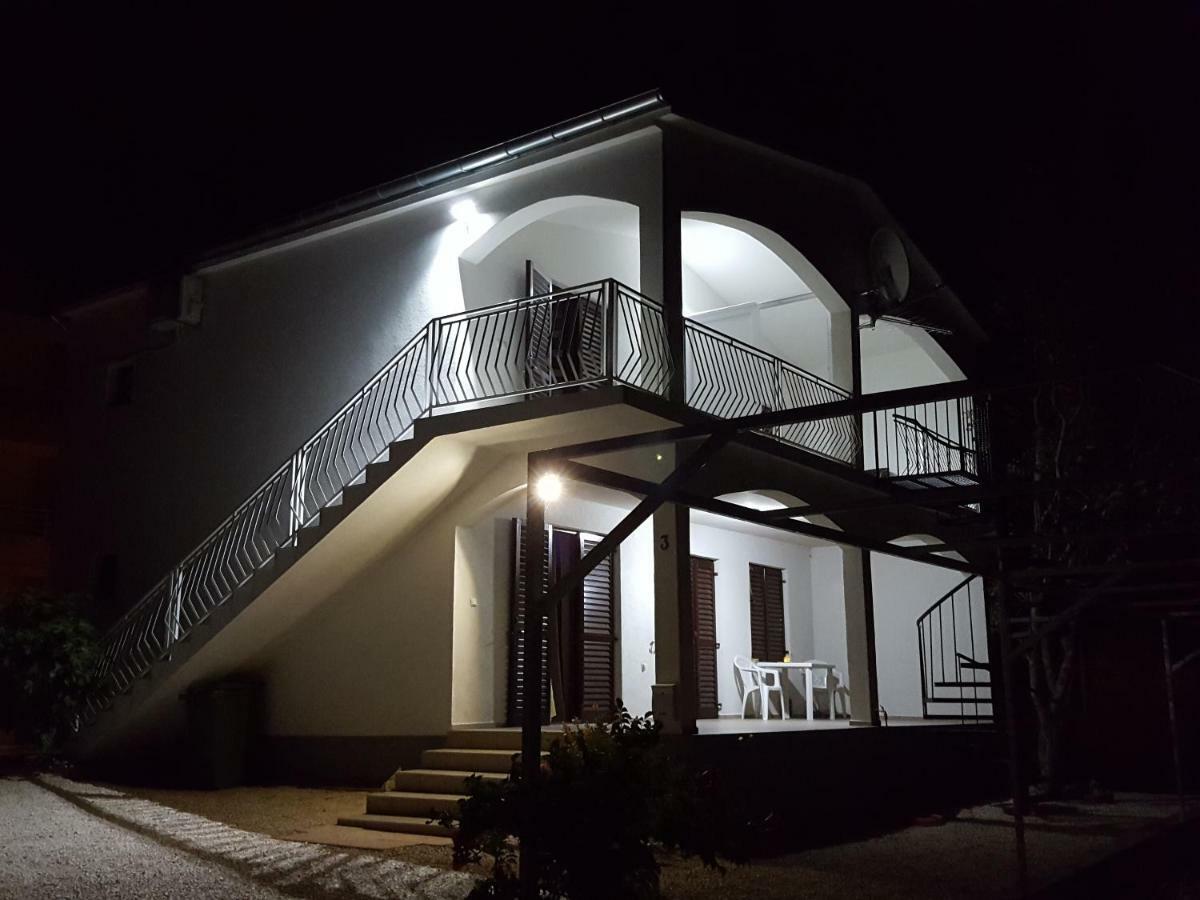 Apartments Merion Starigrad Paklenica Dış mekan fotoğraf