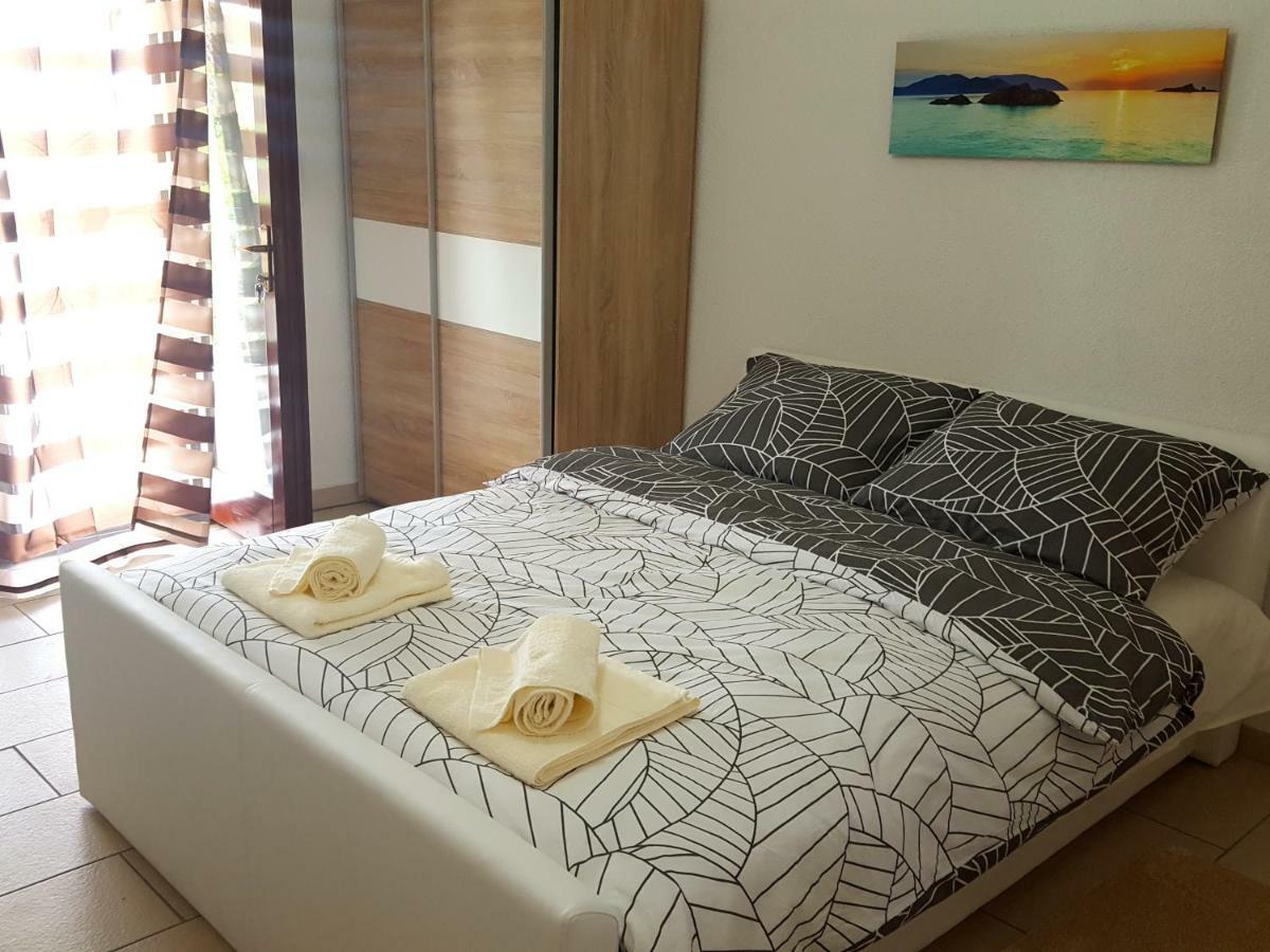 Apartments Merion Starigrad Paklenica Dış mekan fotoğraf